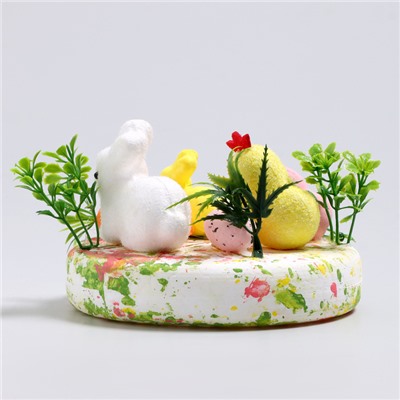 Пасхальный декор «Курочка и зайцы» 13,5 × 13,5 × 8 см